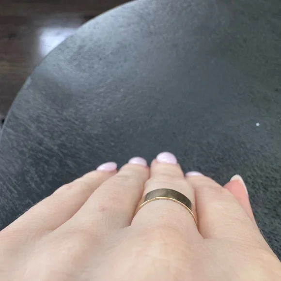 Baby Gold 14k gold band - Picture 2 of 7